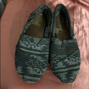 Toms slip on flats SIZE:10W